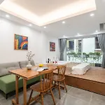 Brand New Housing-Jacuzzi Pool-Hanoi Center