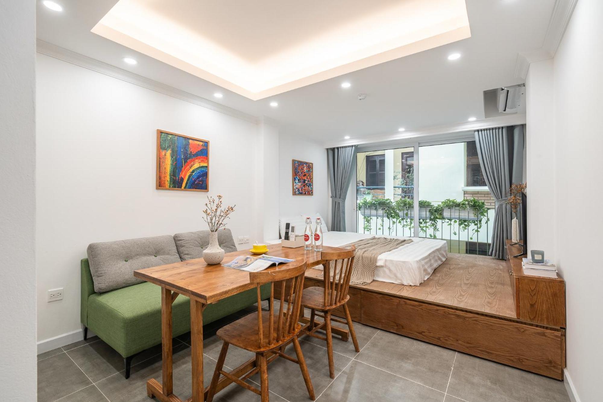 Căn hộ Brand New Housing-jacuzzi Pool-hanoi Center Hà Nội